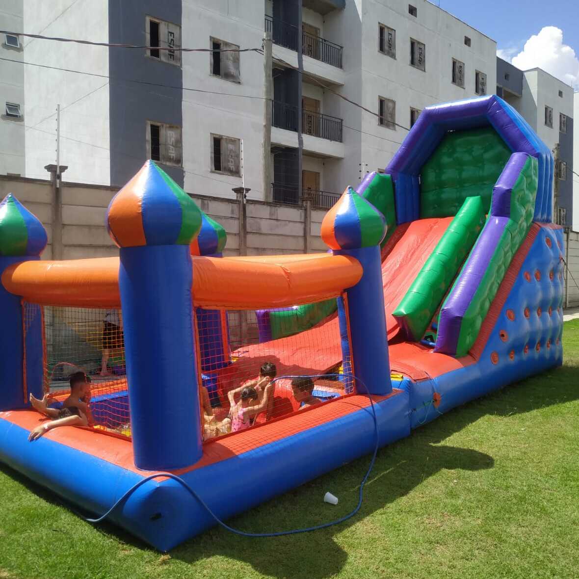 Imagem Tobogã Para Piscina